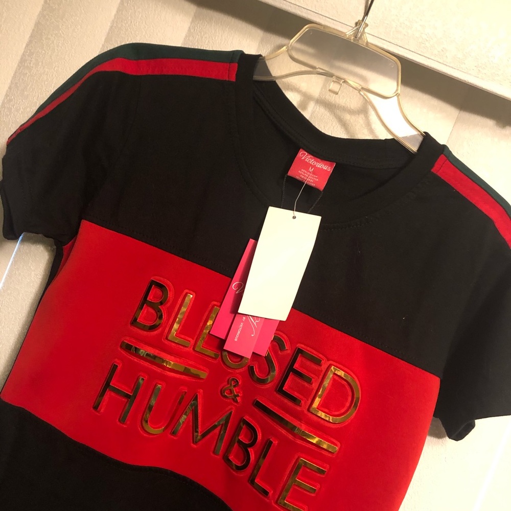 Blessed Tee - Picture 4 of 6